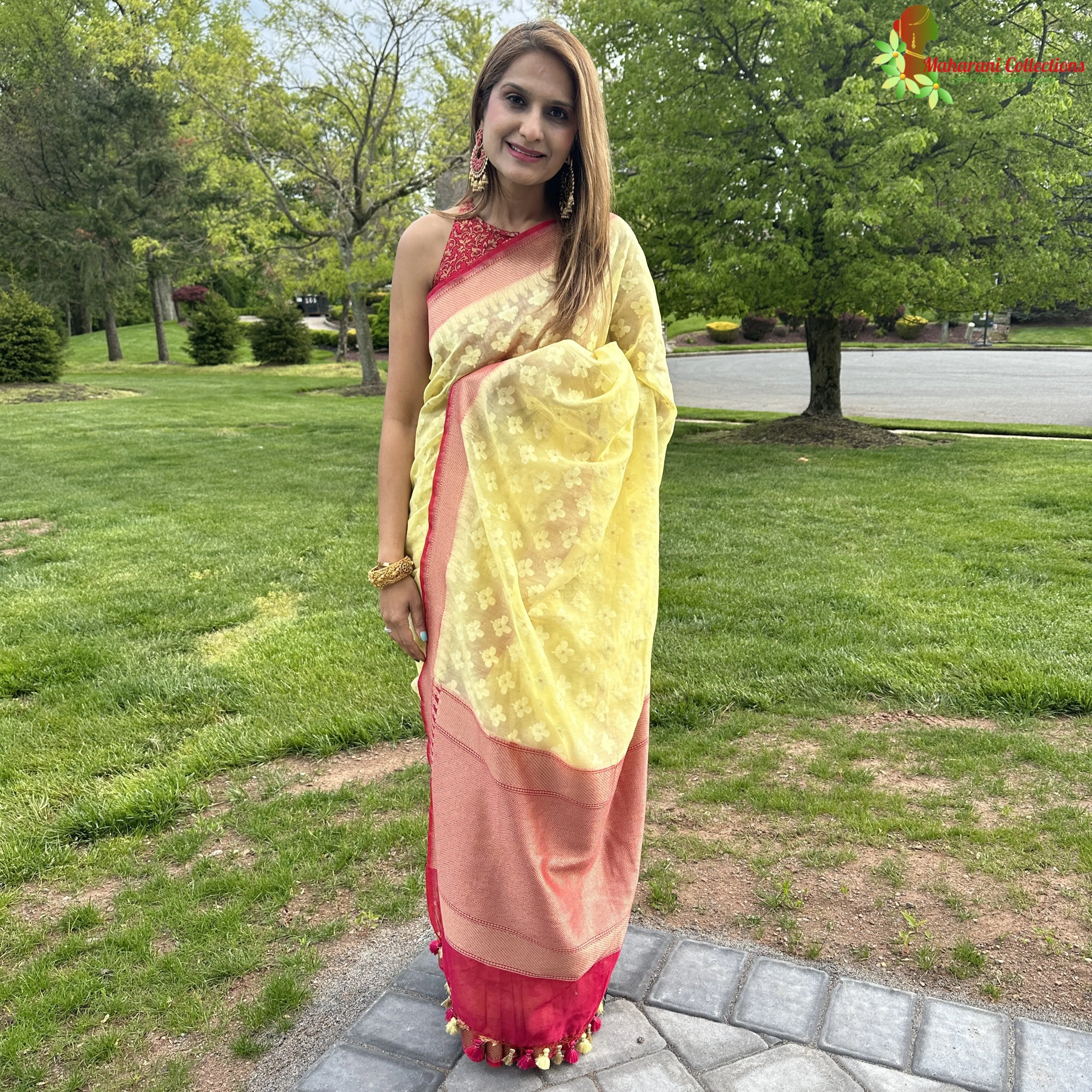 Maharani's Pure Tussar Silk Saree - Lemon Yellow with Golden Zari and Boota Work