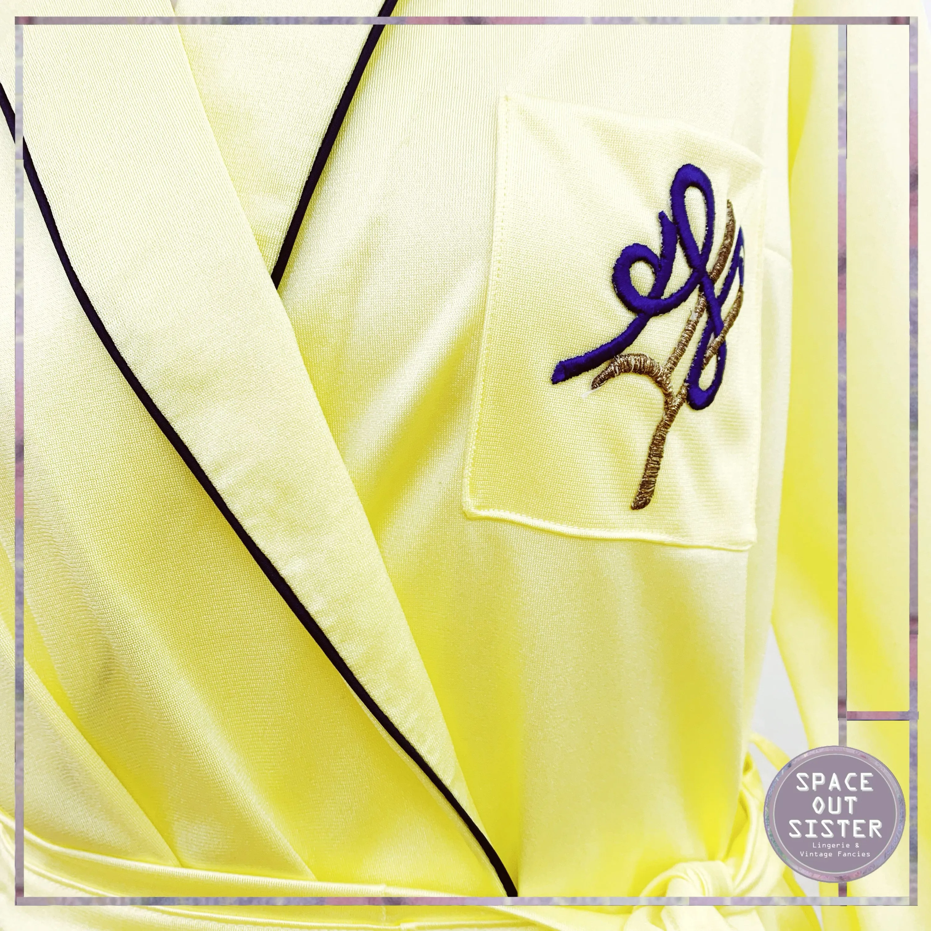 Vintage Yellow Short Robe